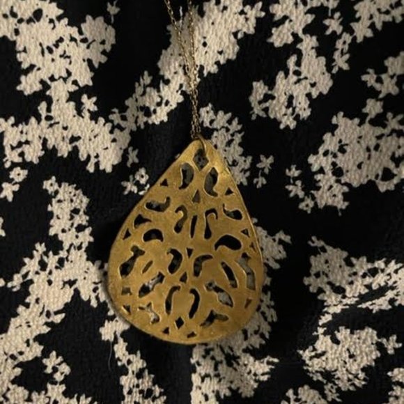 Wendy Mink | Tear-shaped Necklace - Picture 4 of 4